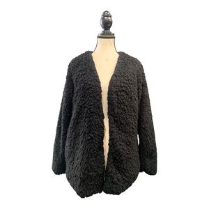 ▪️Charlotte Russe Black Fuzzy Jacket▪️